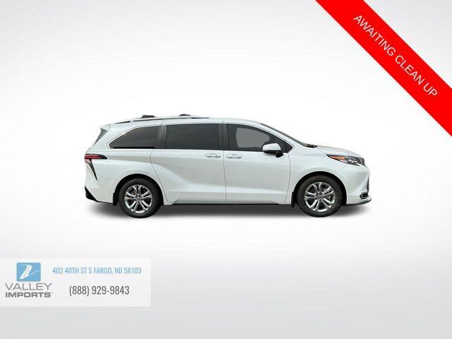 2022 Toyota Sienna