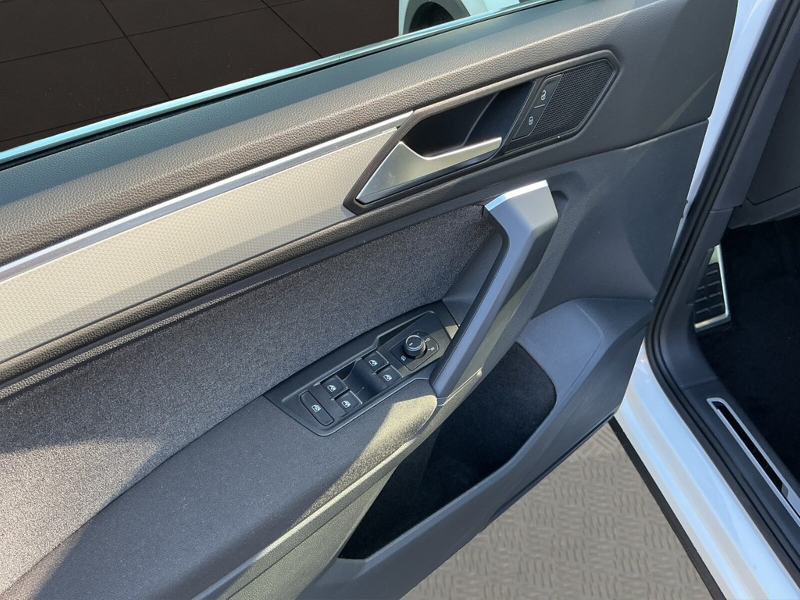 Volkswagen Tiguan – Bild 10