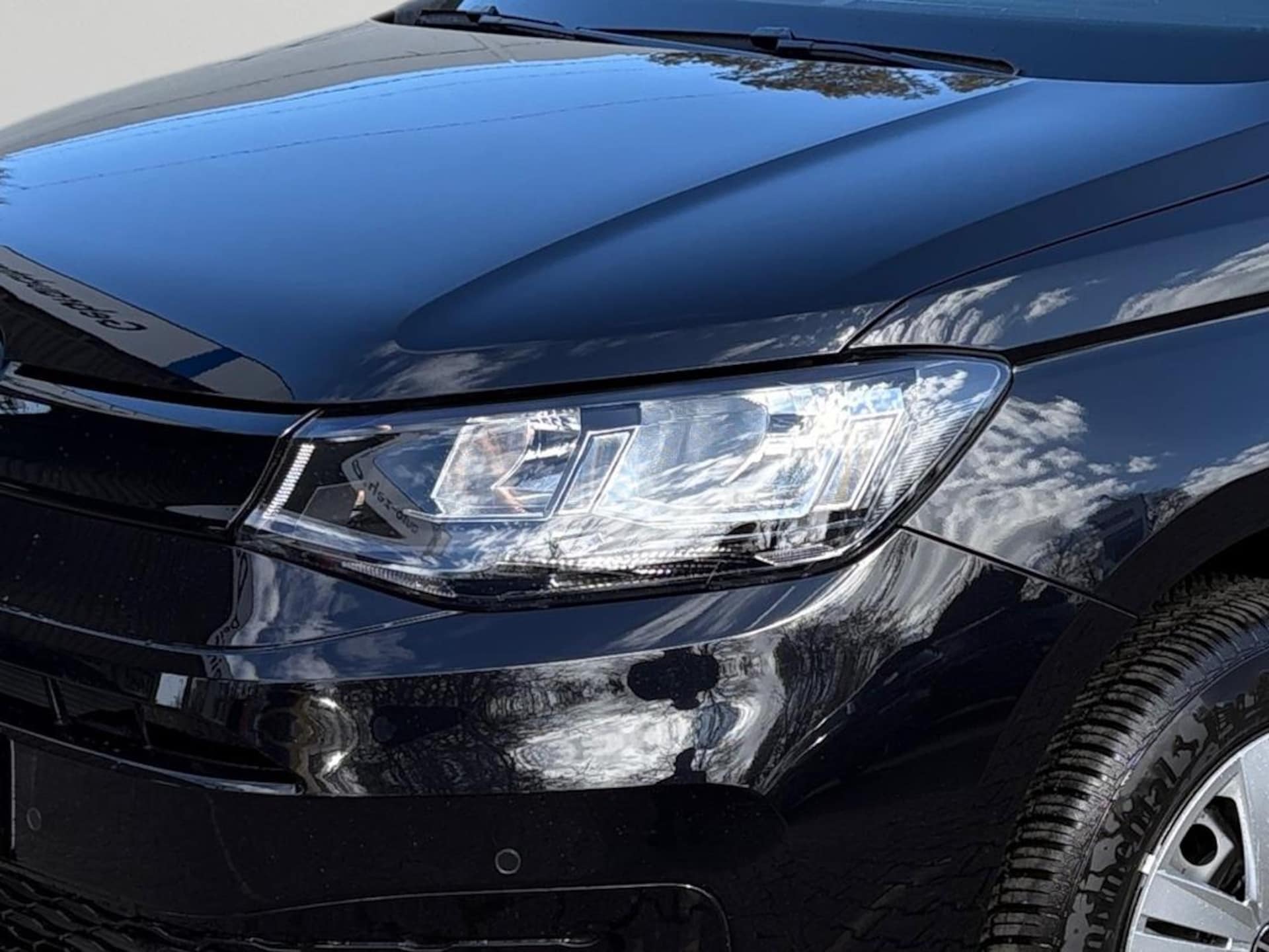 Volkswagen Caddy Basis-Modell