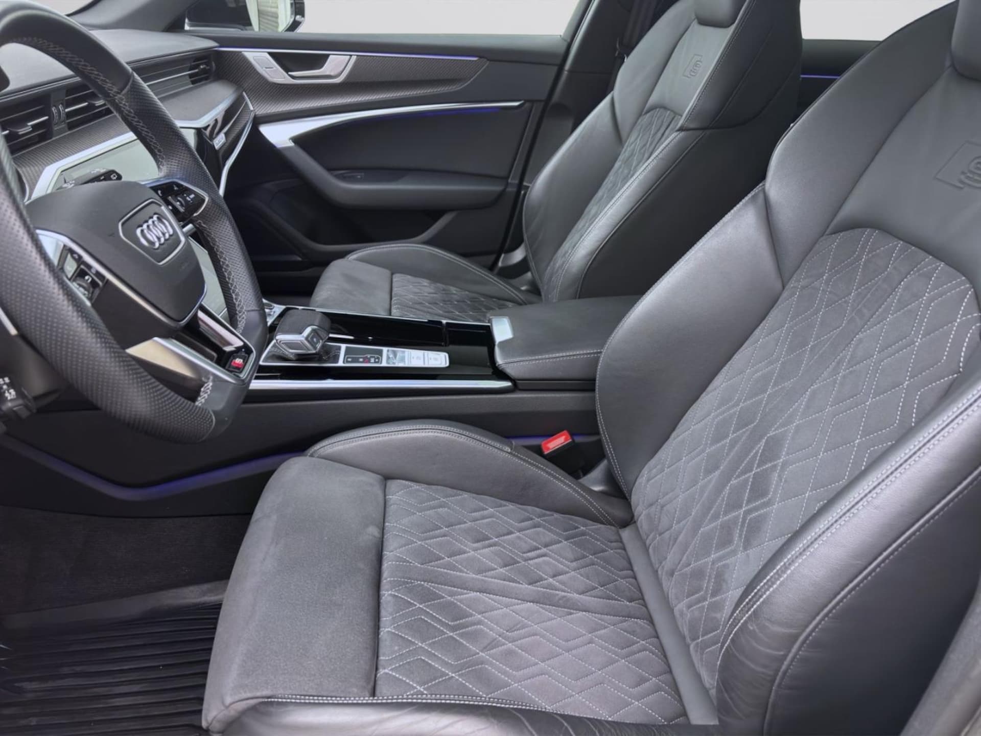 Audi S6 Avant
