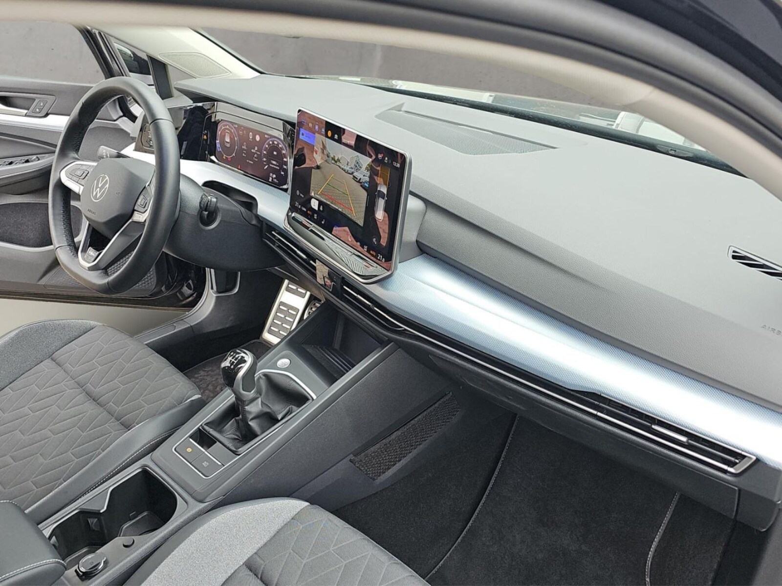 Volkswagen Golf – Bild 17