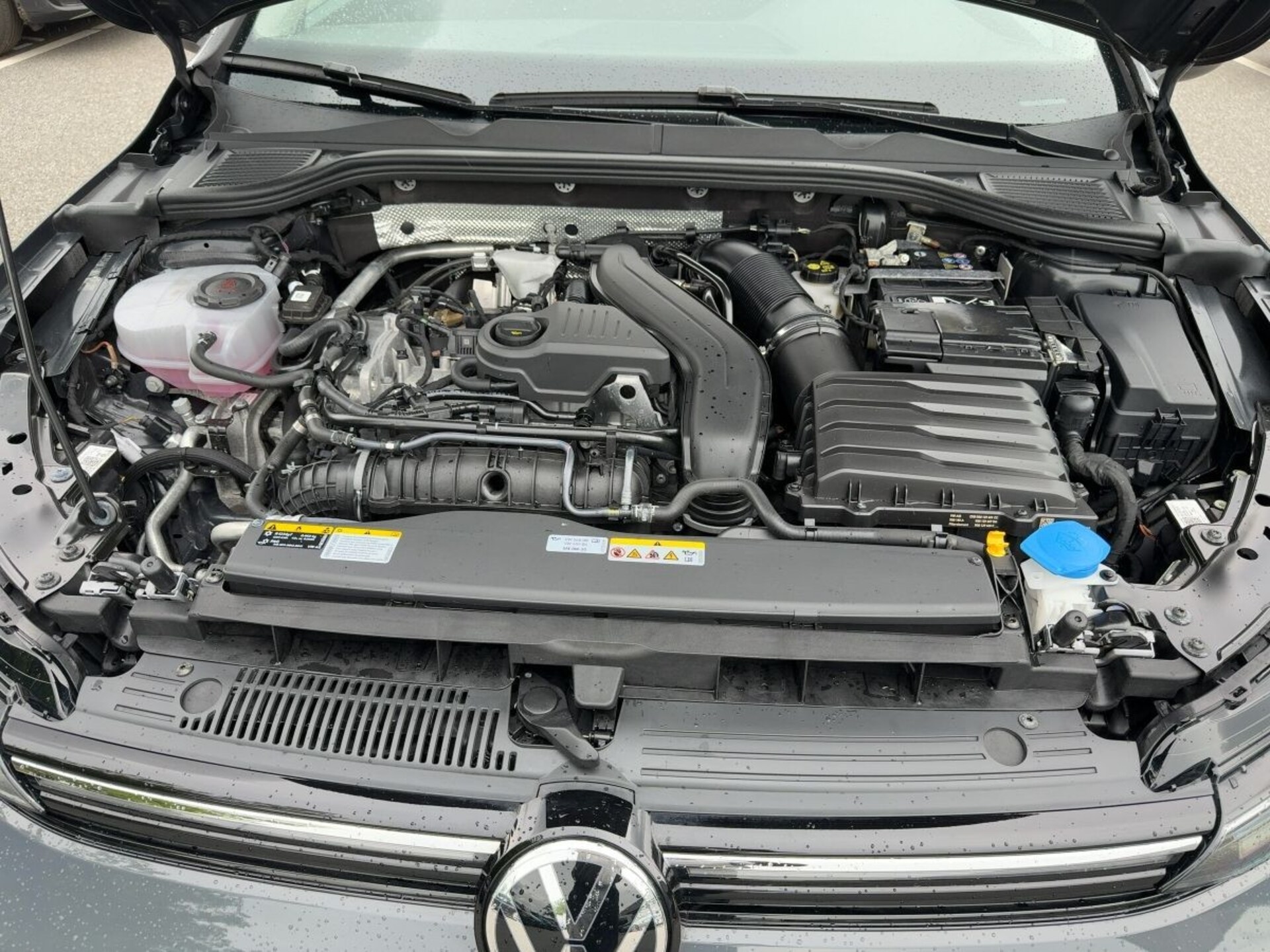 Volkswagen Golf Life