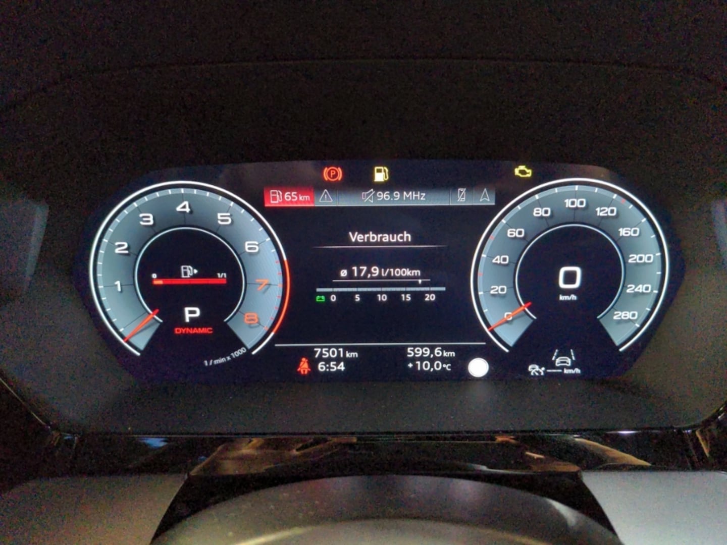 Bild über Audi A3 Sportback TFSI 110 kW S tronic - für weitere Informationen kontaktieren Sie den Audi Partner