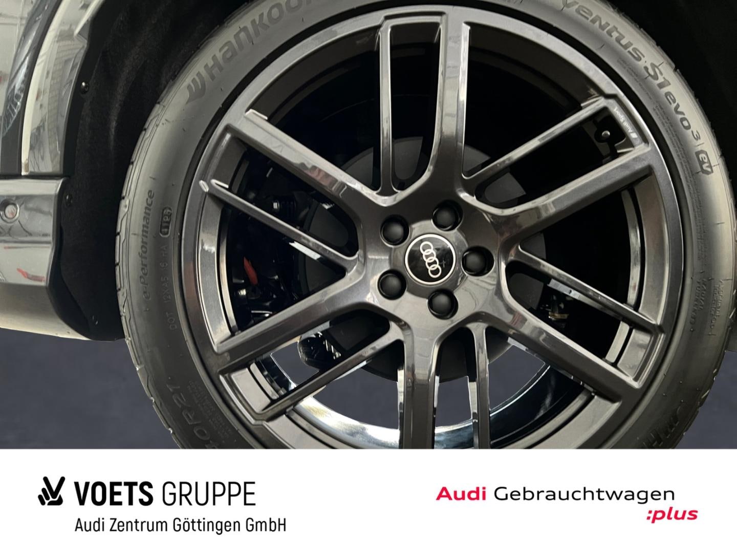 Bild über Audi Q4 SUV e-tron e-tron quattro performance 250 kW - für weitere Informationen kontaktieren Sie den Audi Partner
