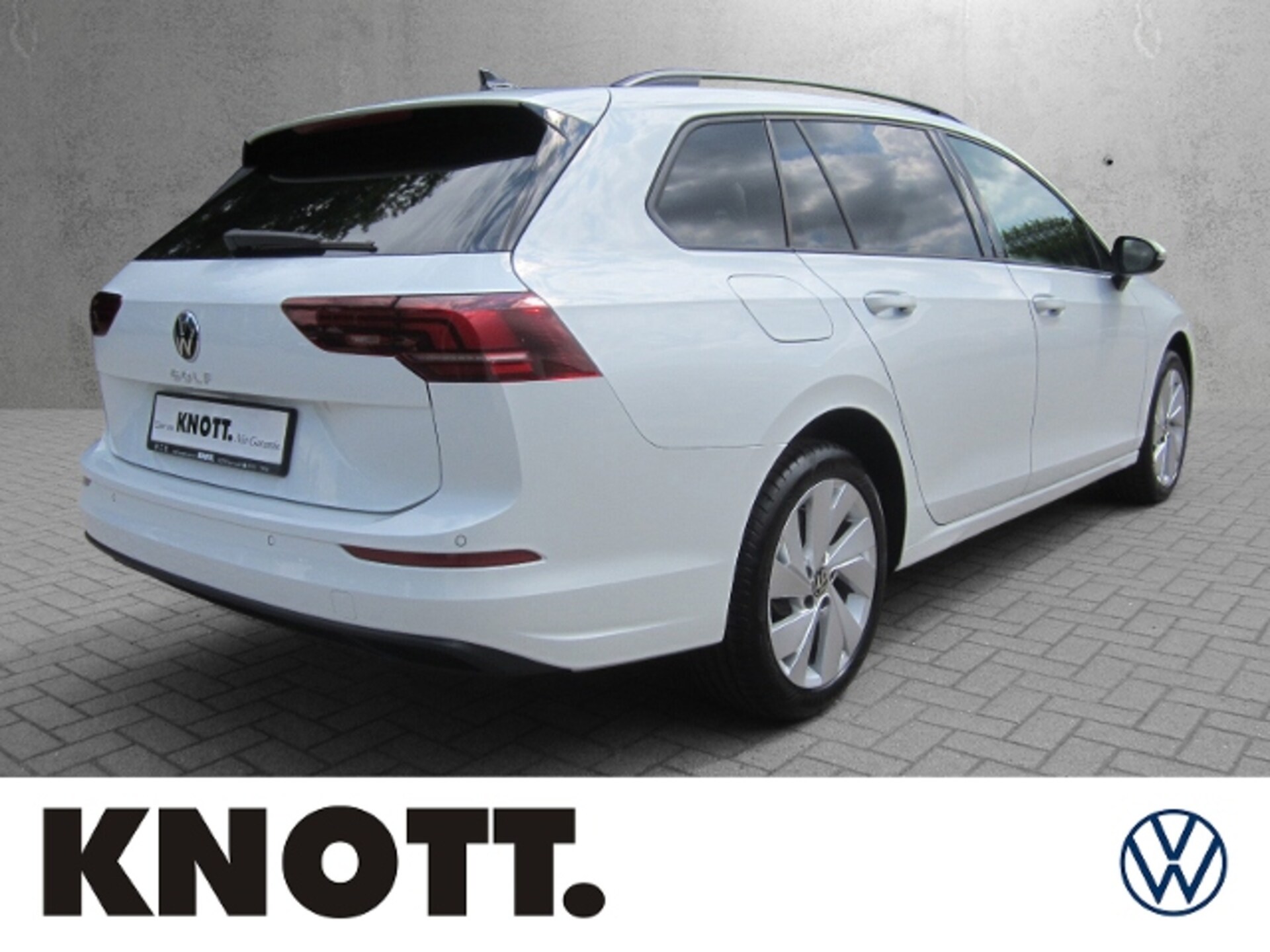Volkswagen Golf Variant Life