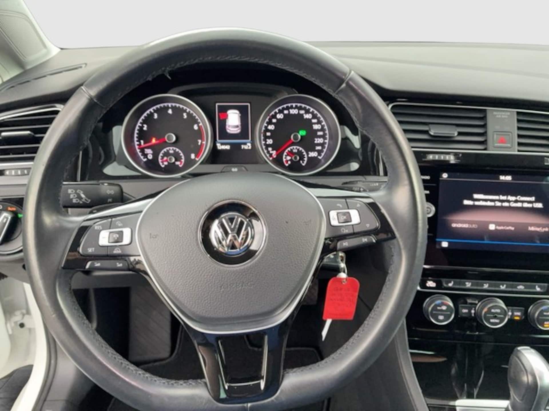 Volkswagen Golf Highline