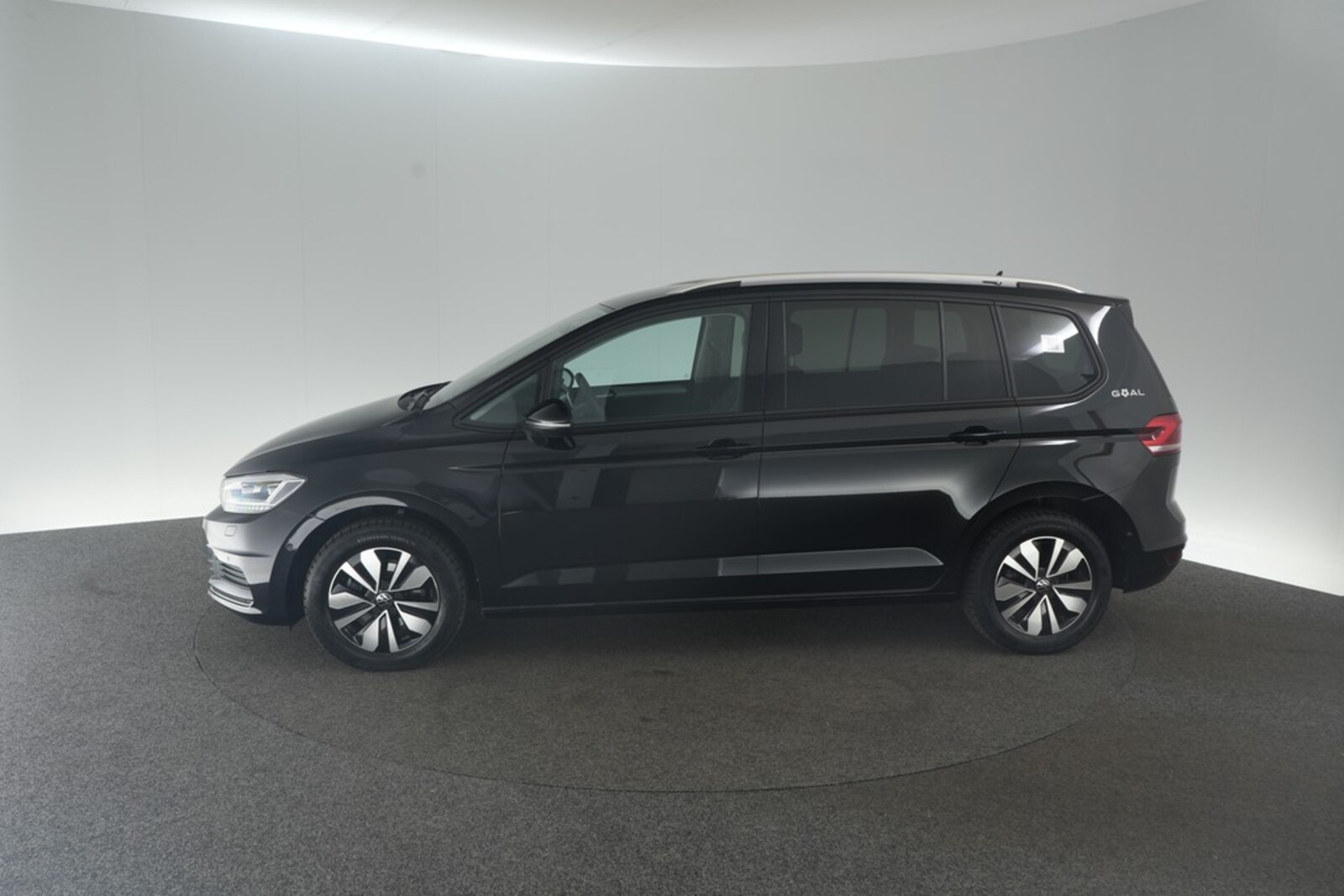 Volkswagen Touran – Bild 6
