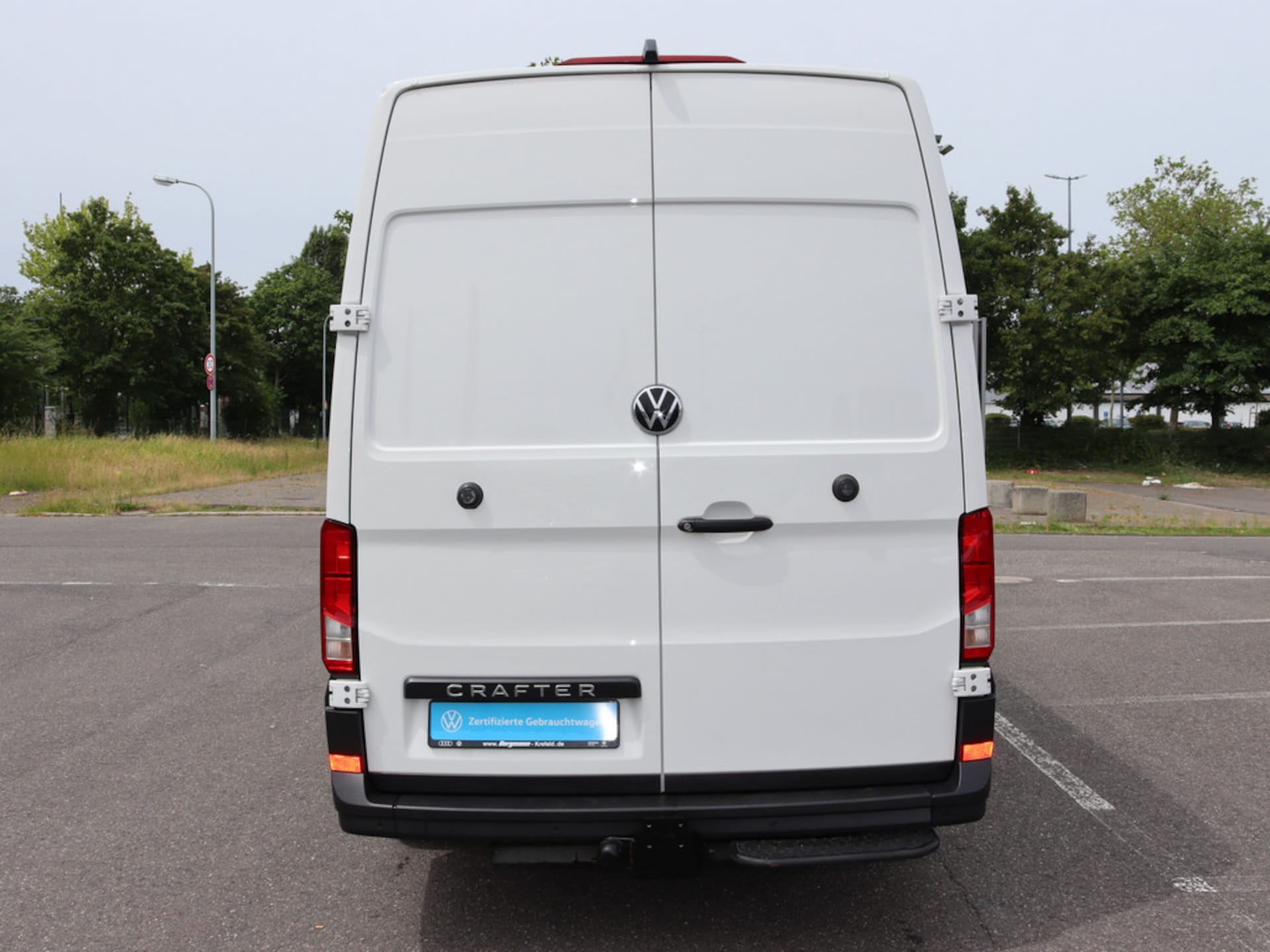 Volkswagen Crafter Kasten langer Radstand