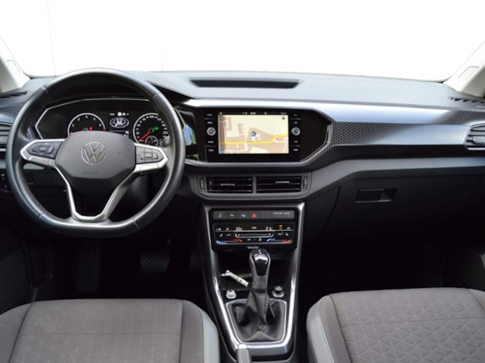 Volkswagen T-Cross Style