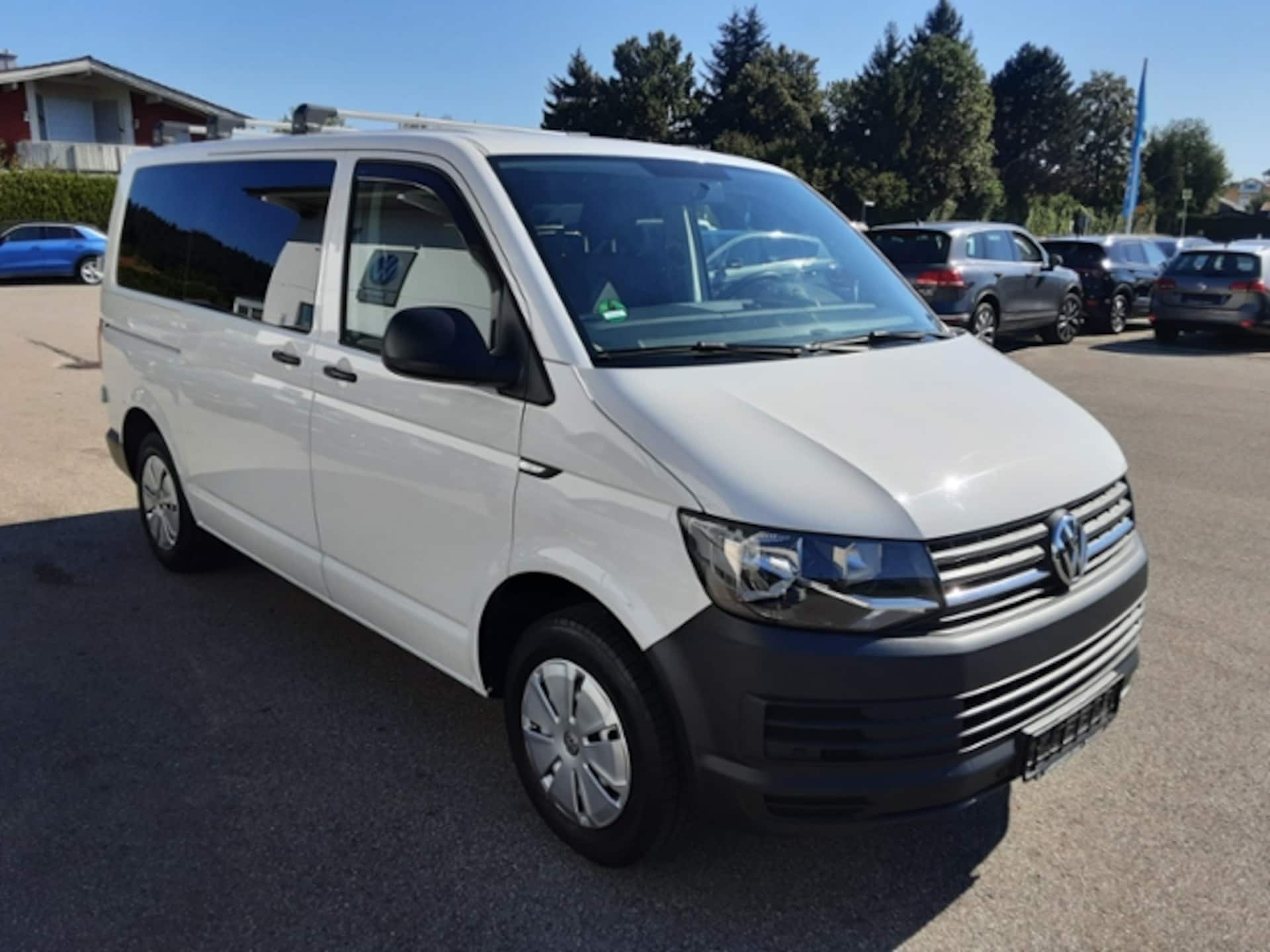 Volkswagen T6 Transporter Kombi kurzer Radstand