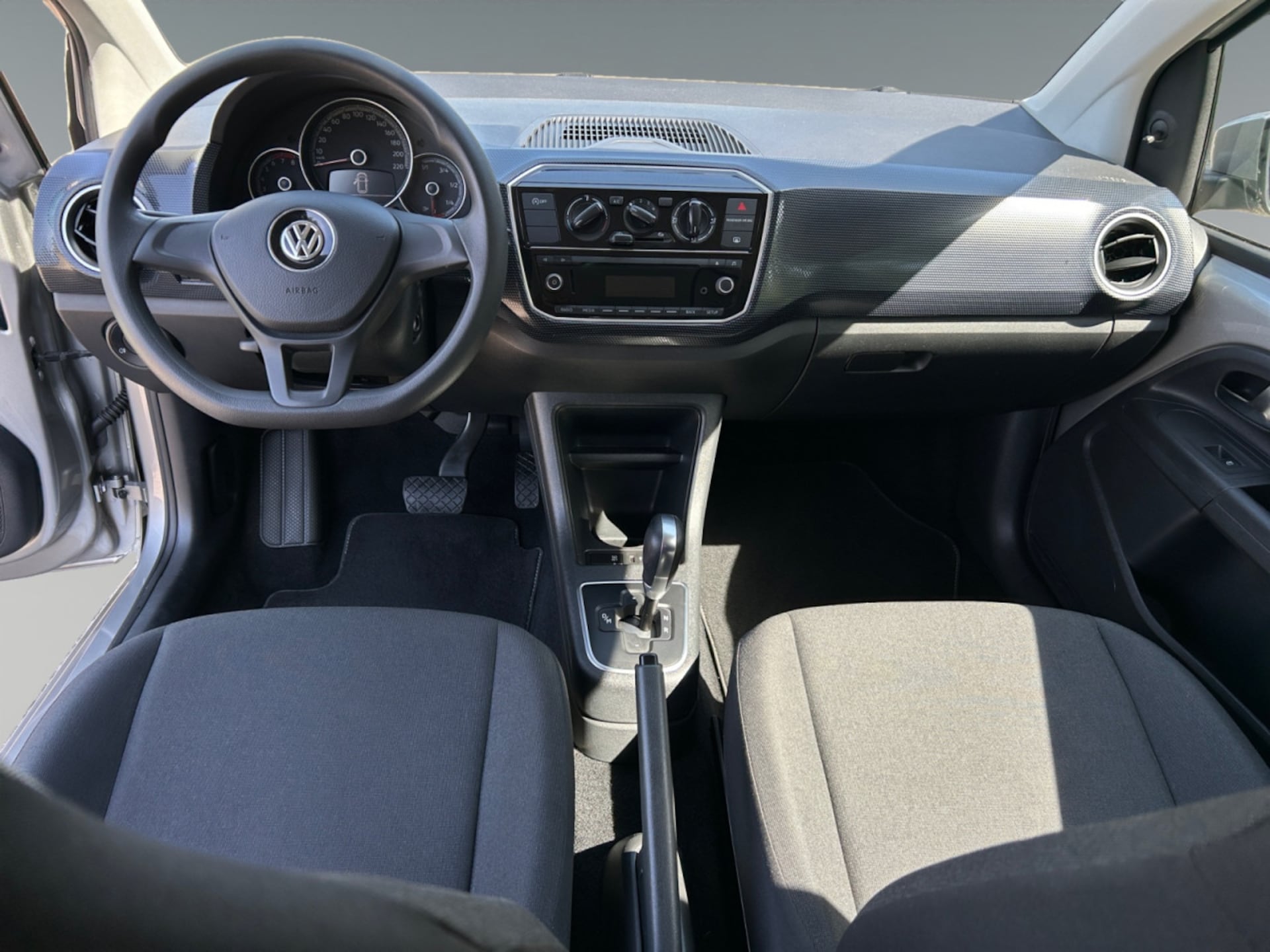 Volkswagen up! move up!