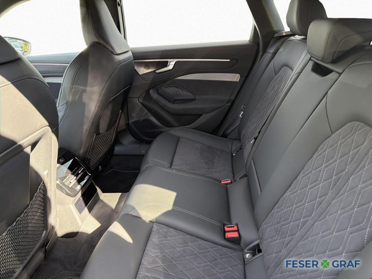 Bild über Audi A6 Avant edition one TDI quattro 150 kWS tronic - für weitere Informationen kontaktieren Sie den Audi Partner