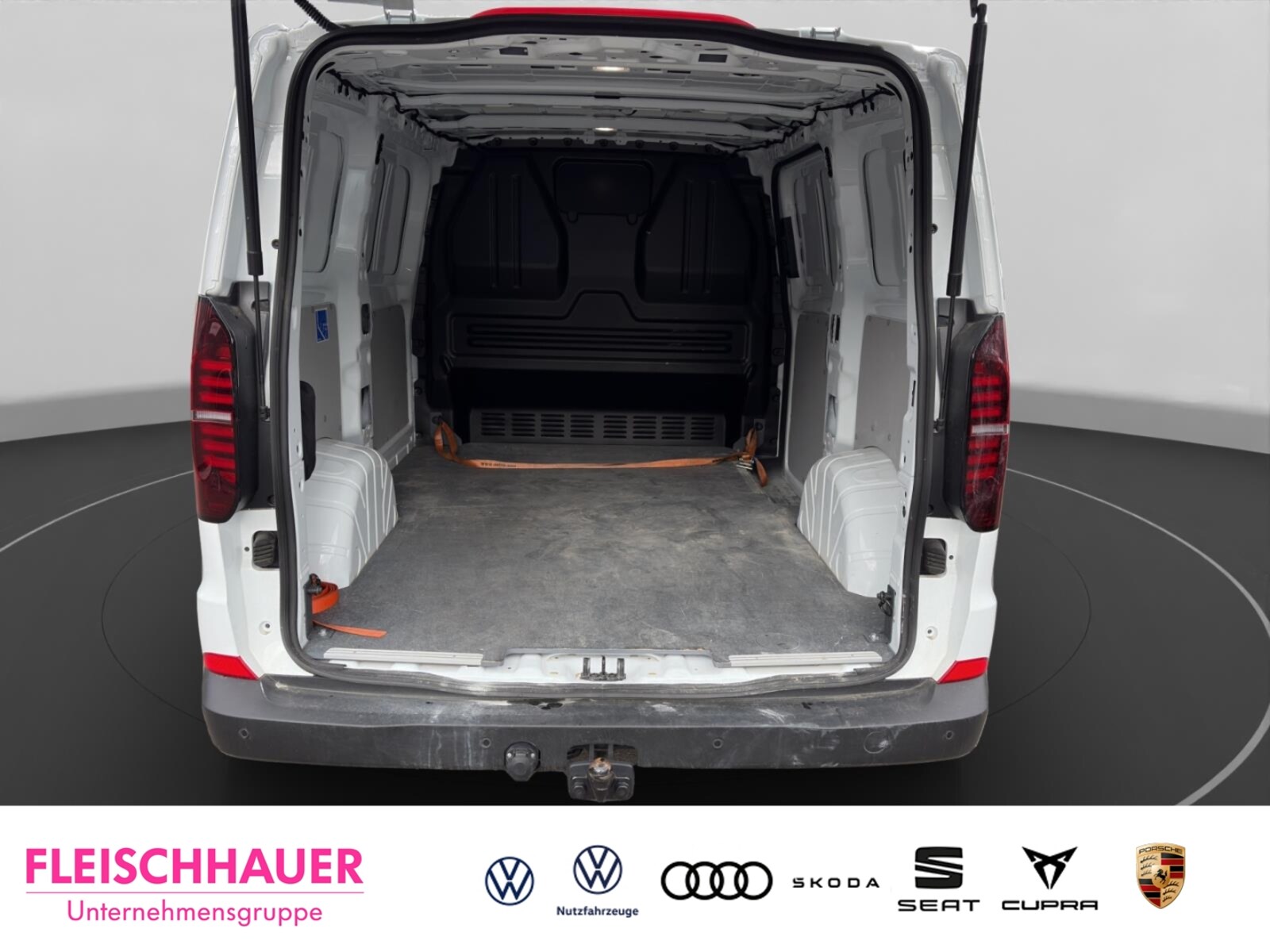 Volkswagen Transporter Kasten kurzer Radstand – Bild 6