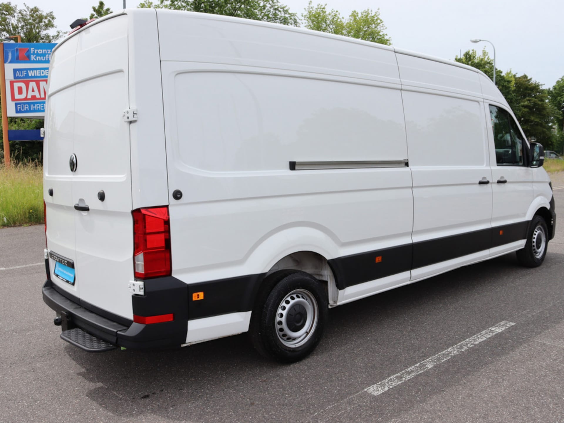 Volkswagen Crafter Kasten langer Radstand