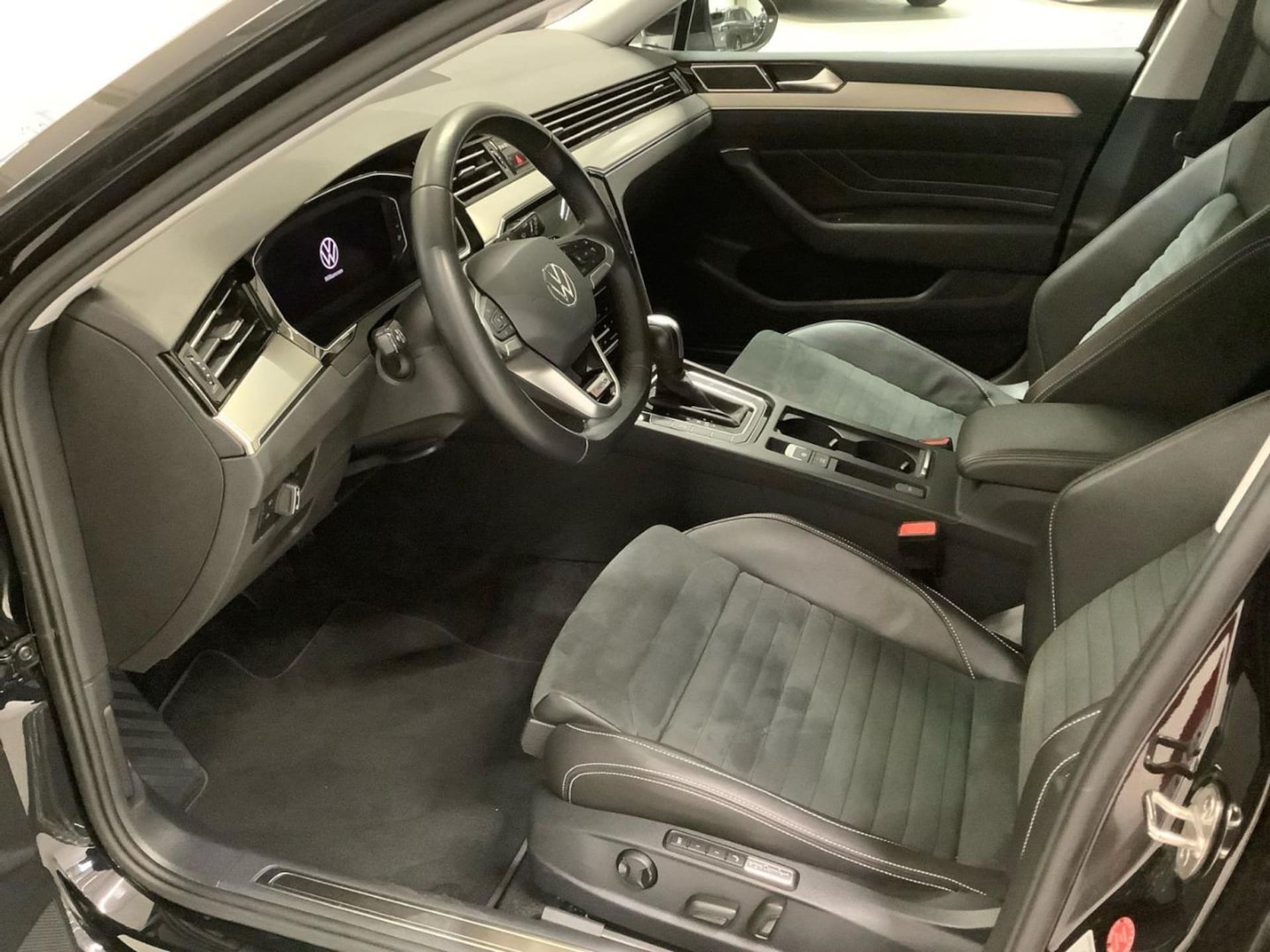 Volkswagen Passat Variant Elegance