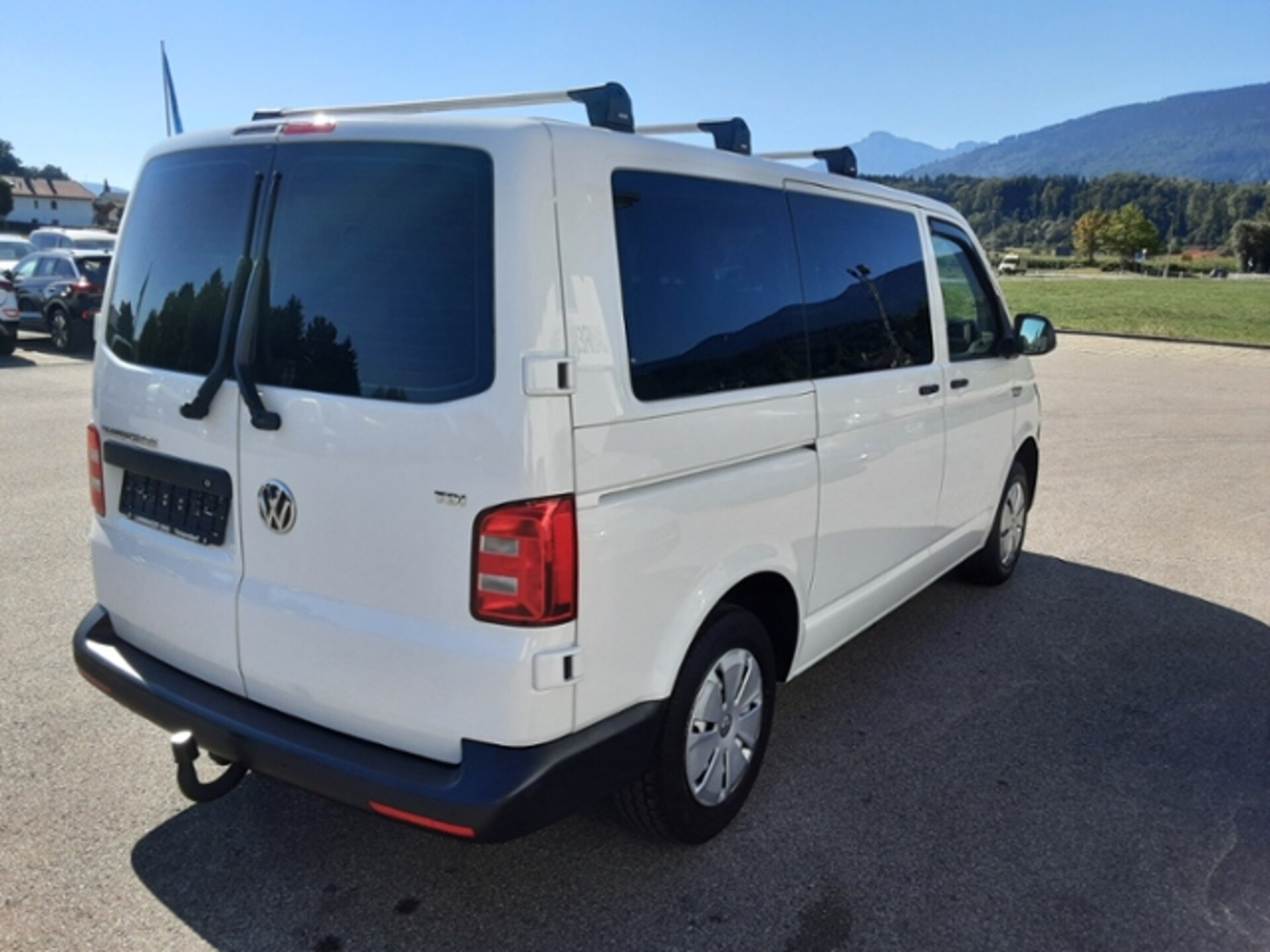 Volkswagen T6 Transporter Kombi kurzer Radstand