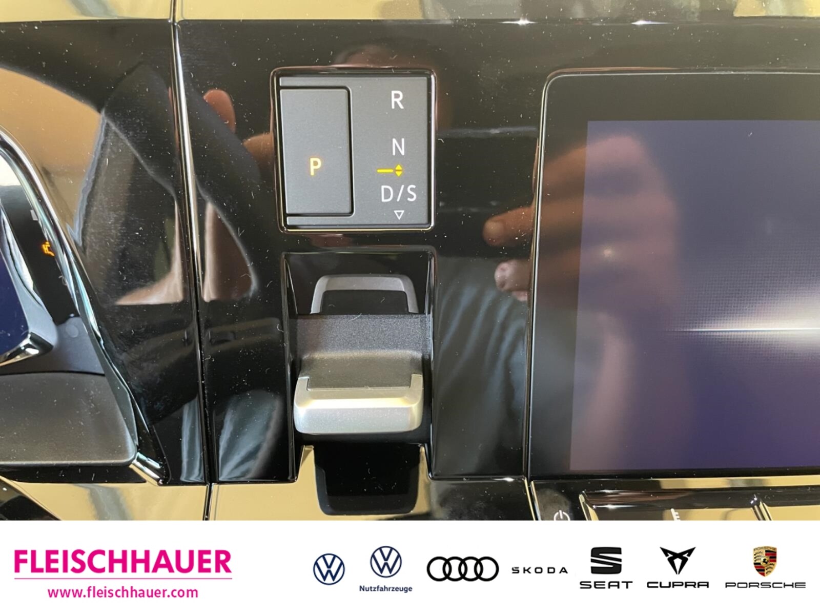 Volkswagen Multivan Langversion – Bild 12