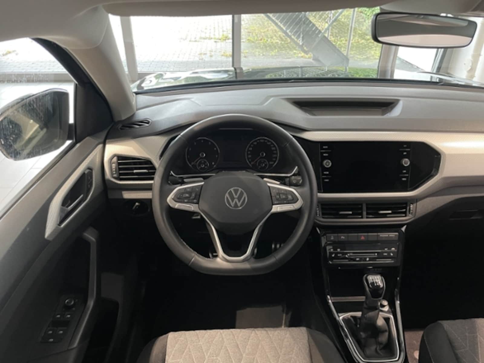 Volkswagen T-Cross – Bild 8