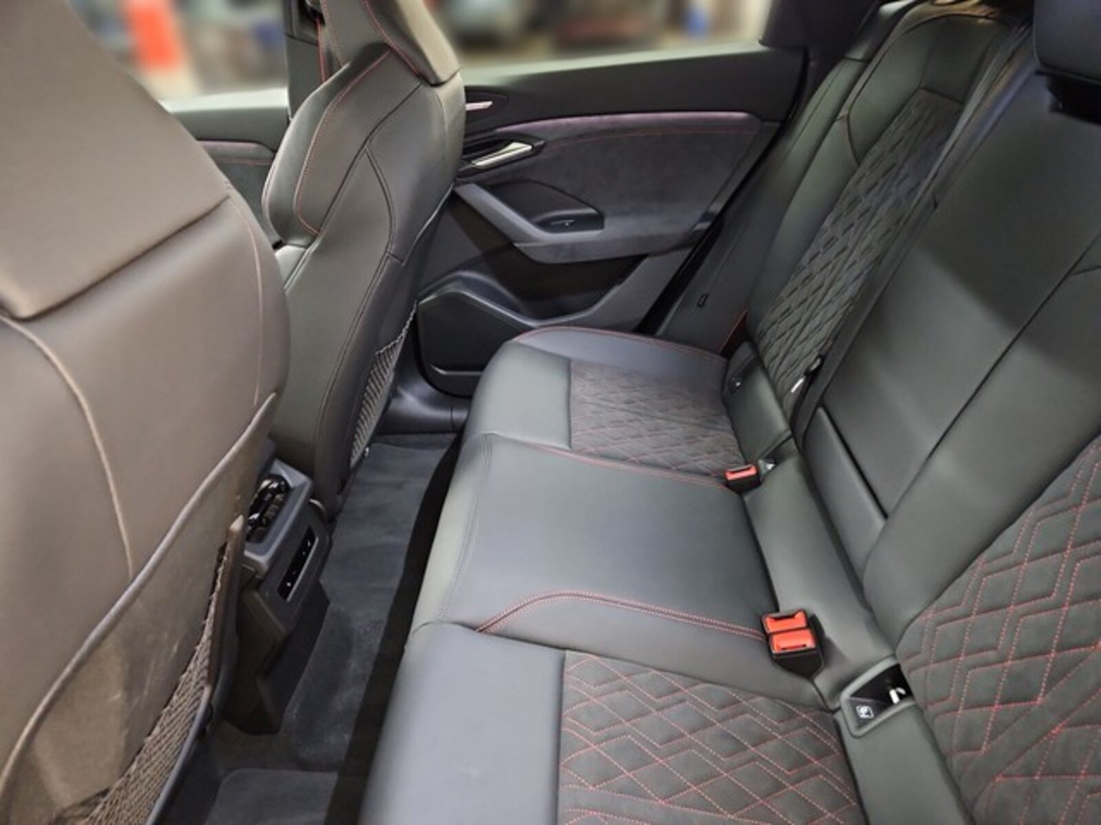 Audi Q6 Sportback e-tron – Bild 10