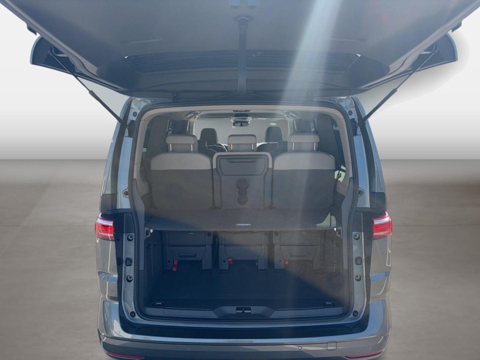 Volkswagen Multivan Langversion – Bild 10