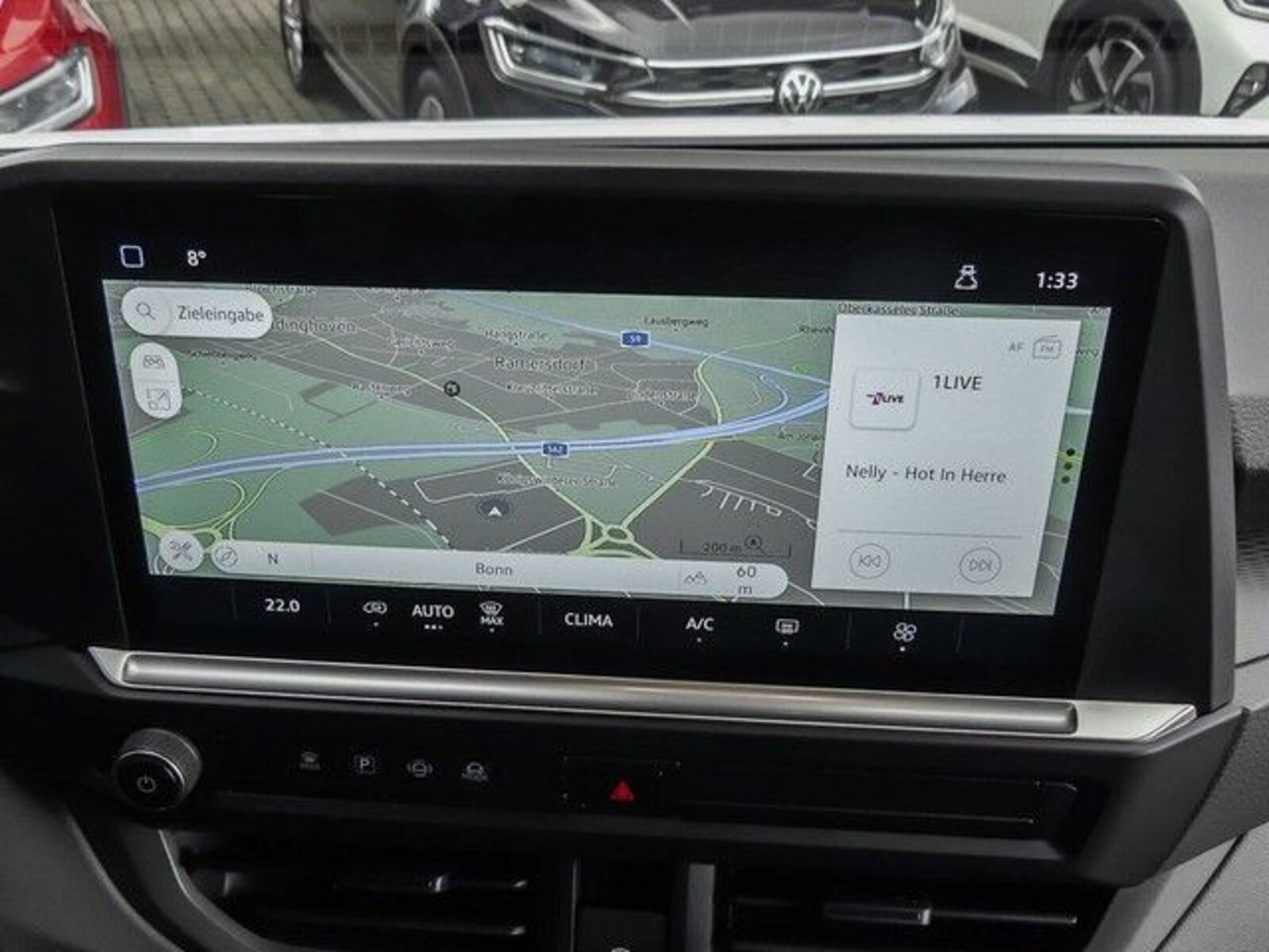 Volkswagen Caravelle – Bild 11