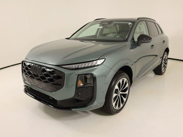 2026 Audi Q3 S line quattro's photo