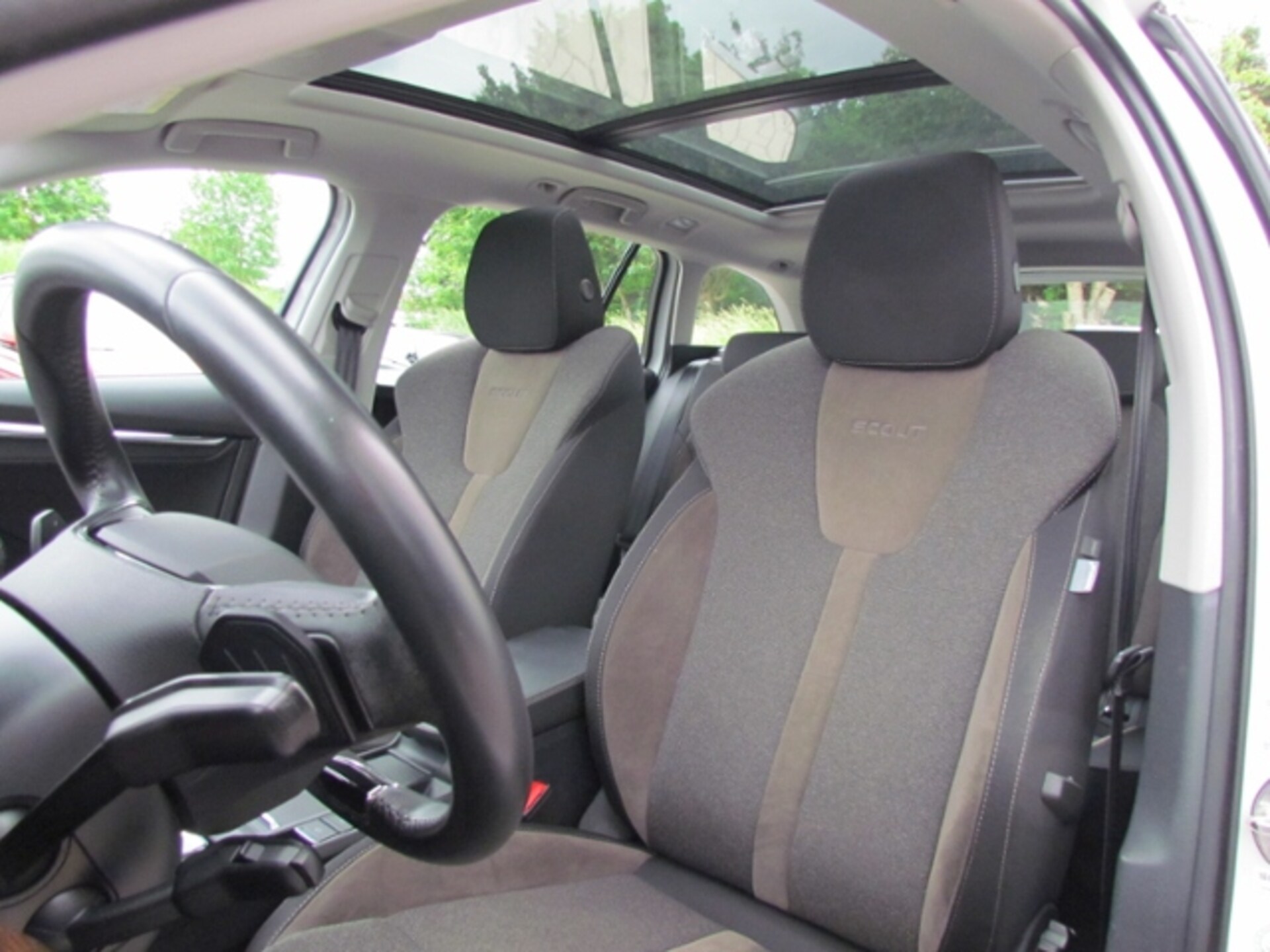 Skoda Octavia Combi SCOUT