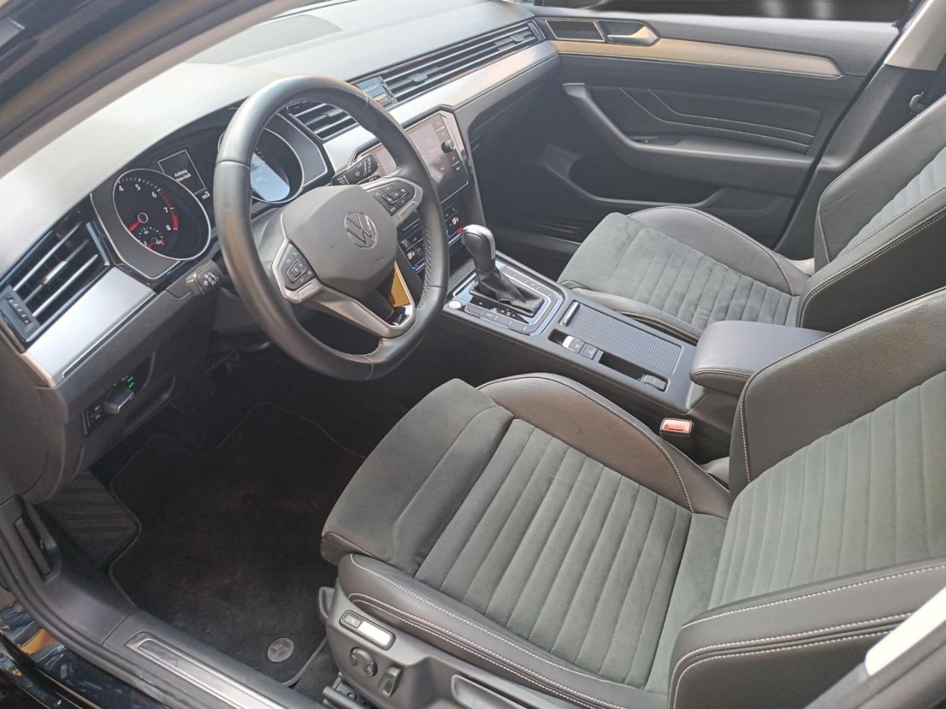 Volkswagen Passat Variant Elegance