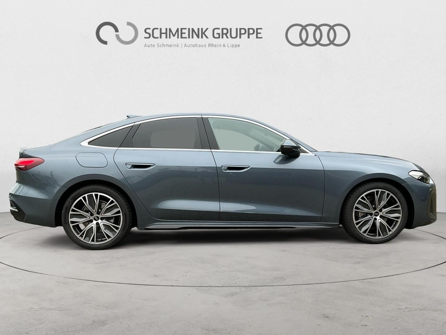 Bild über Audi A5 Limousine TFSI S tronic - für weitere Informationen kontaktieren Sie den Audi Partner