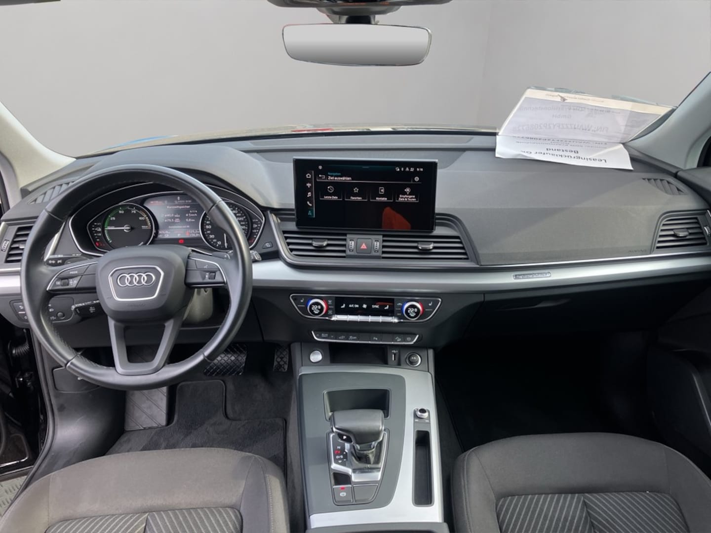 Bild über Audi Q5 TFSI e 50 TFSI e quattro S tronic - für weitere Informationen kontaktieren Sie den Audi Partner