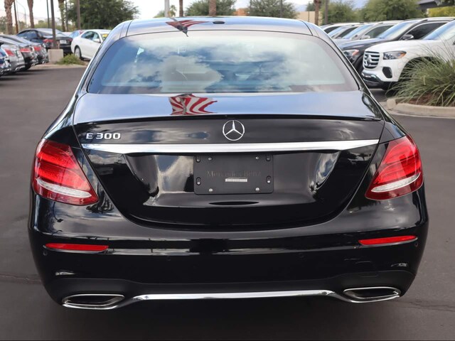 2019 Mercedes-Benz E 300