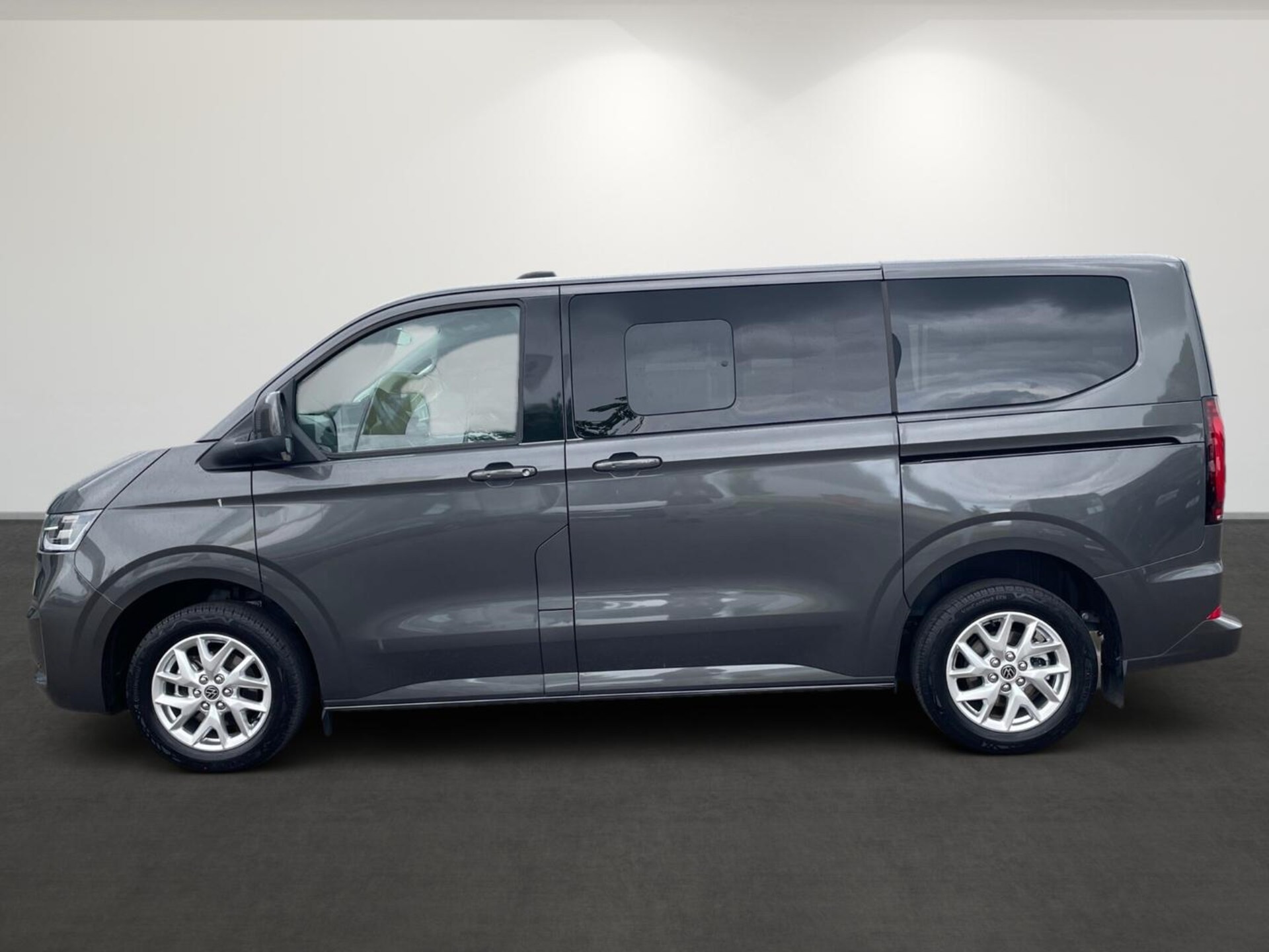 Volkswagen e-Caravelle Style