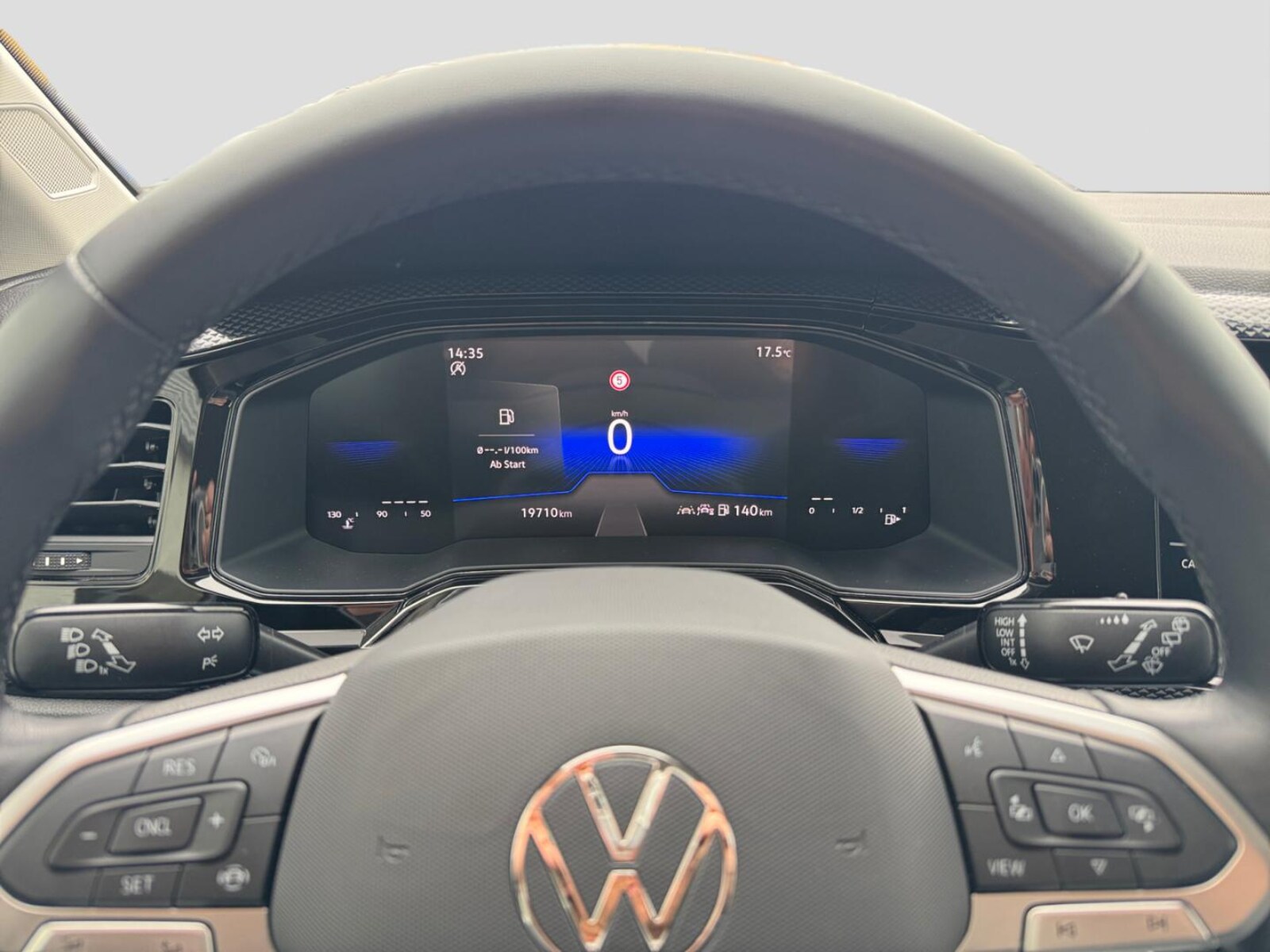 Volkswagen Polo – Bild 8