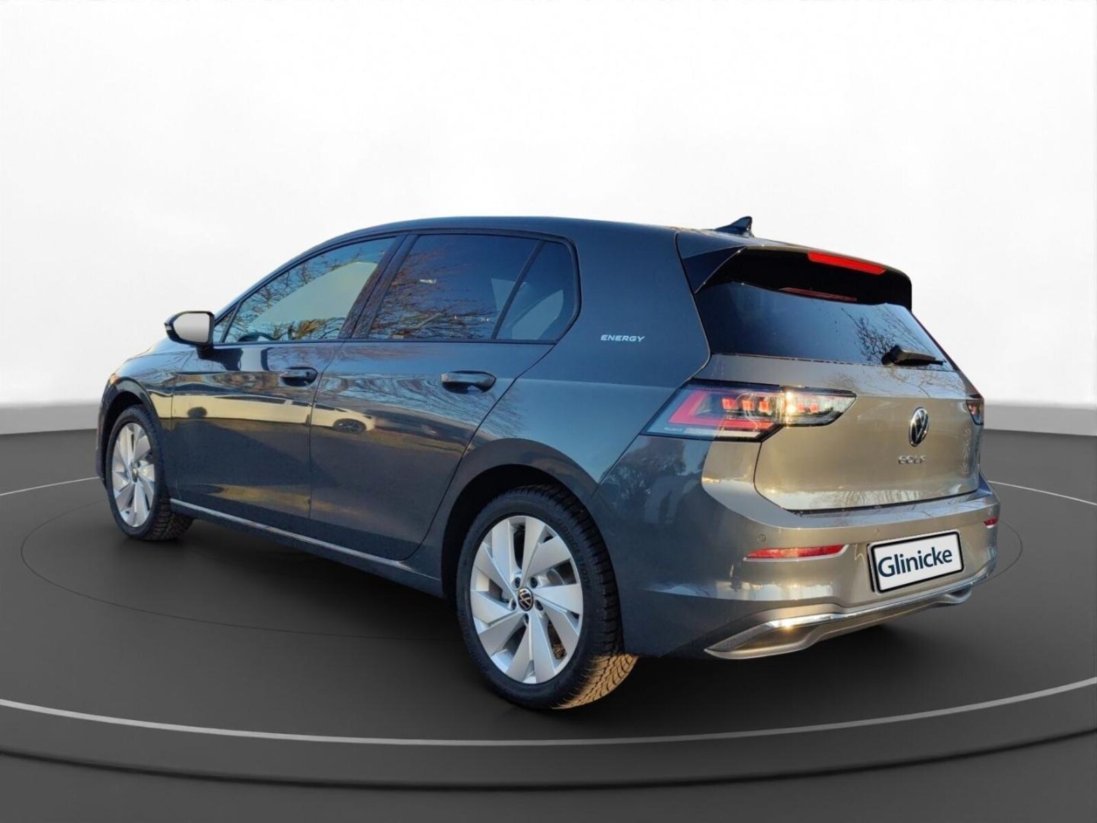 Volkswagen Golf – Bild 8