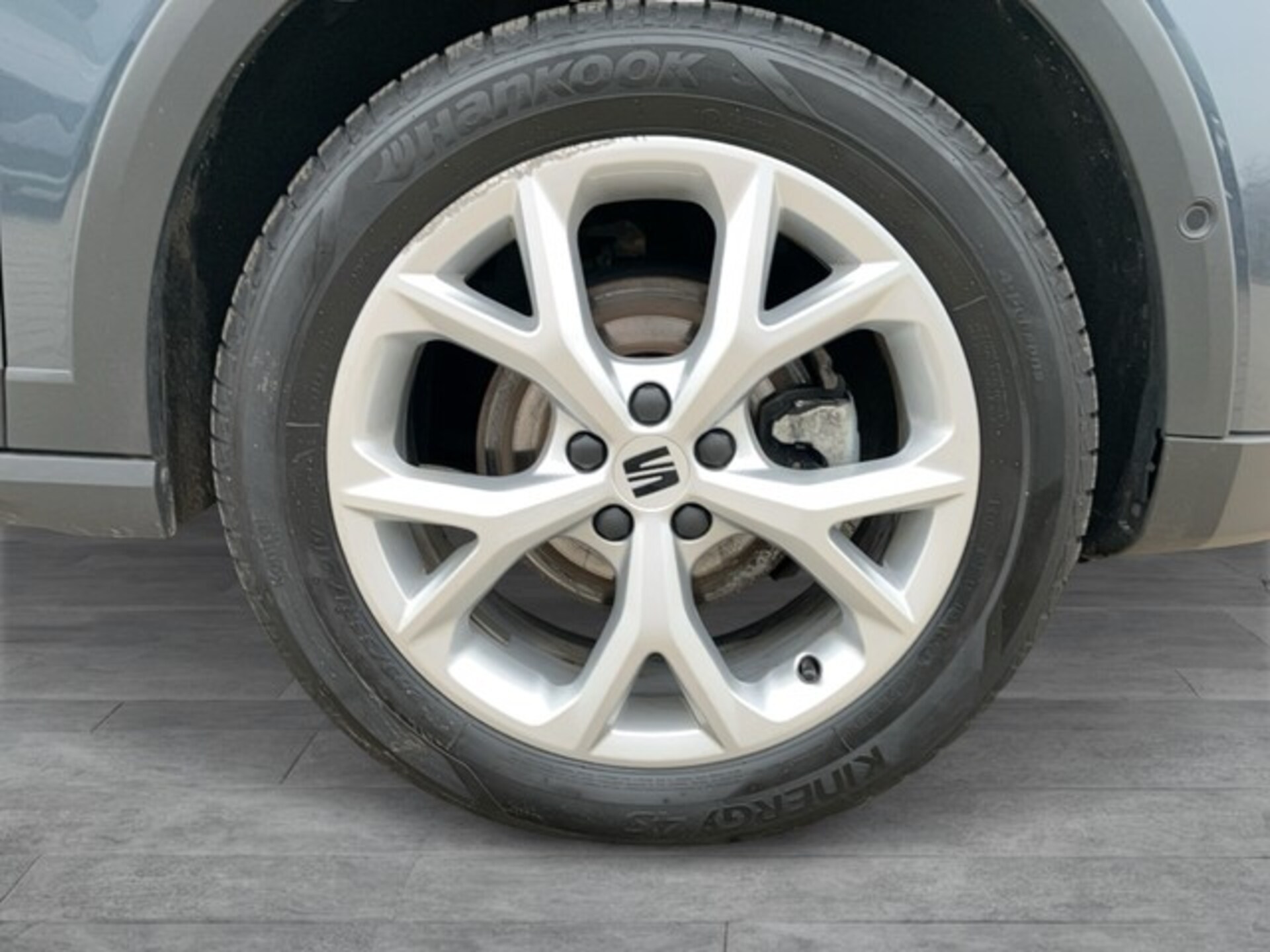 SEAT Arona FR