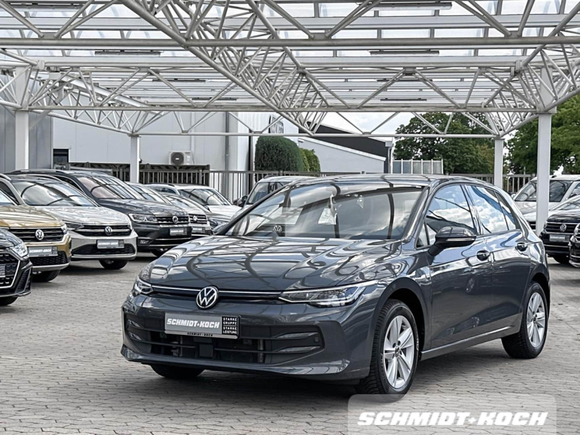 Volkswagen Golf Life