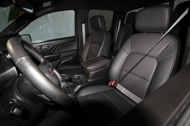 2023 GMC Canyon