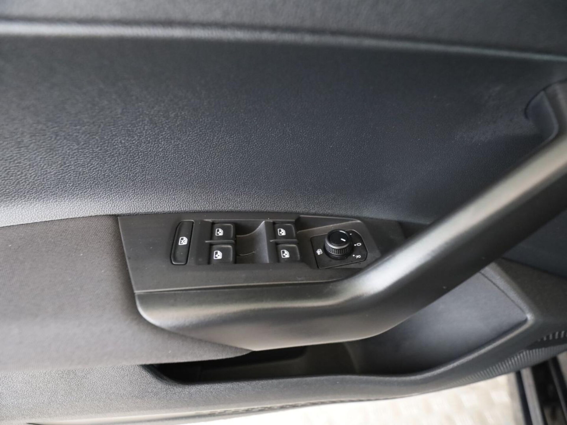 Volkswagen Polo Basis-Modell