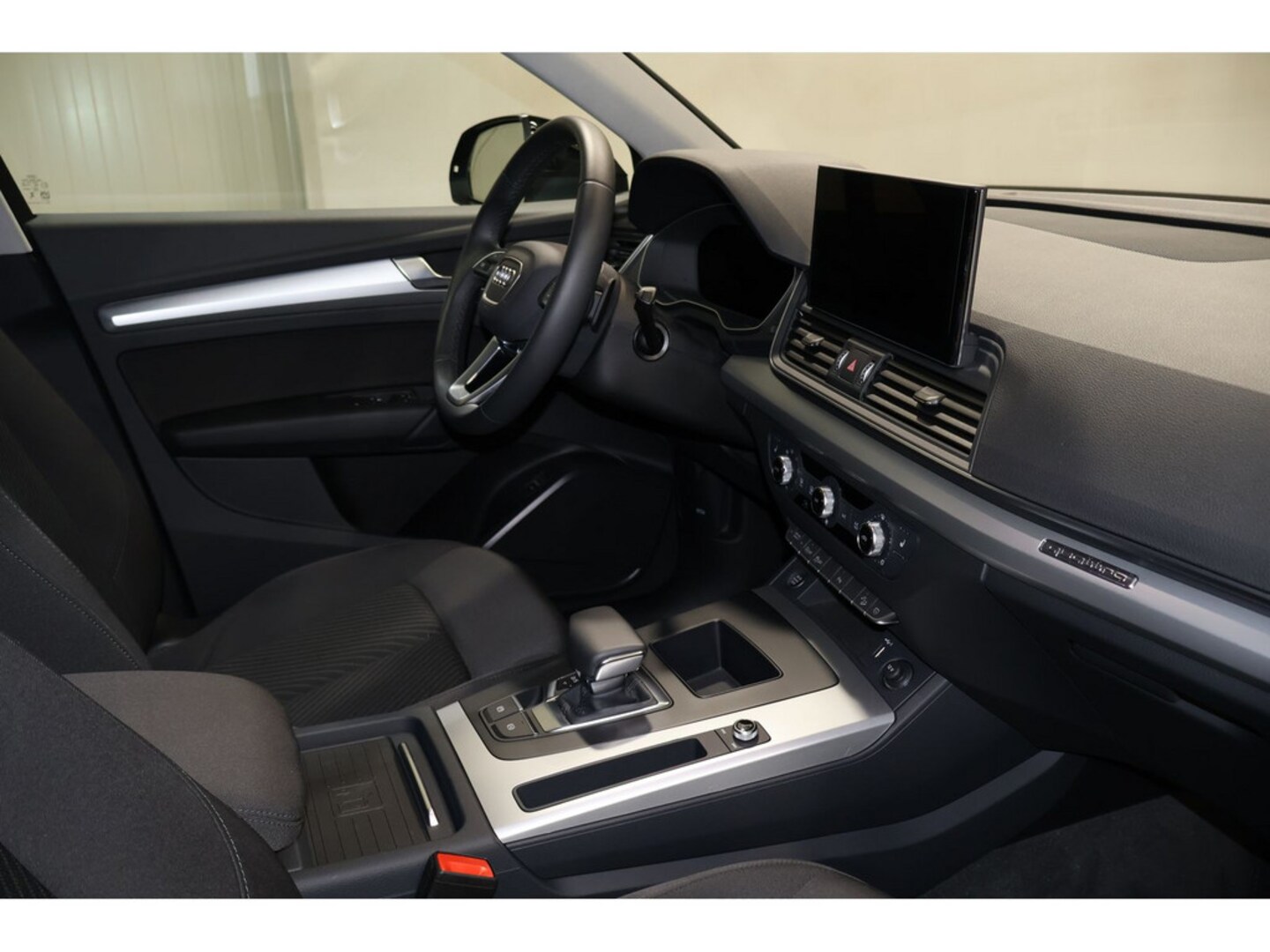 Bild über Audi Q5 Sportback 40 TDI quattro S tronic - für weitere Informationen kontaktieren Sie den Audi Partner