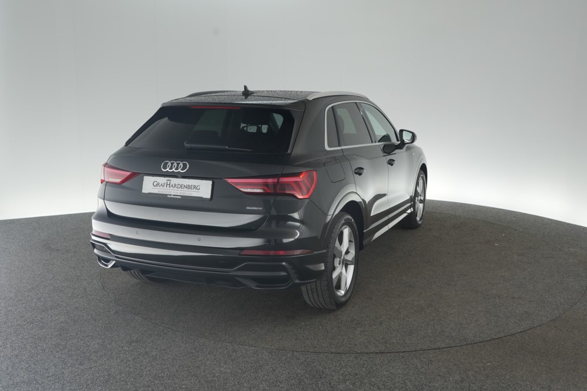 Audi Q3 SUV S line