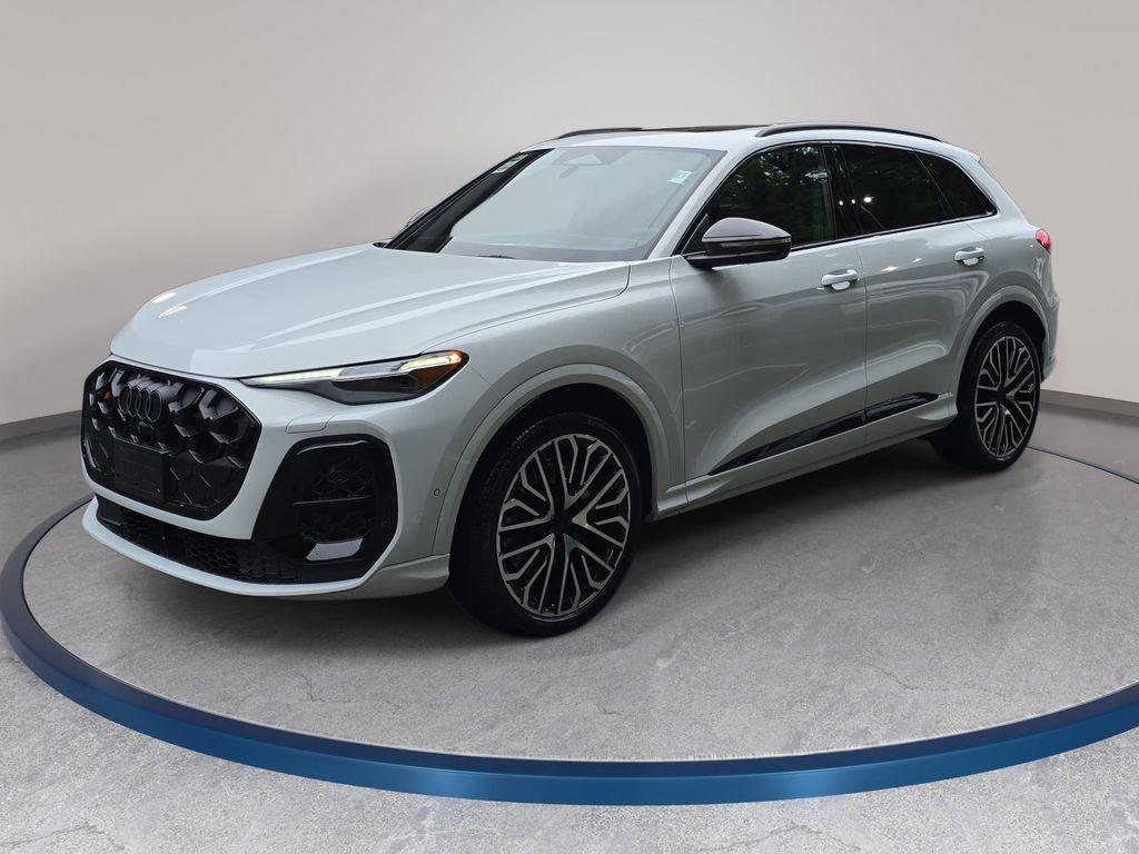 2026 Audi SQ5 Prestige quattro's photo