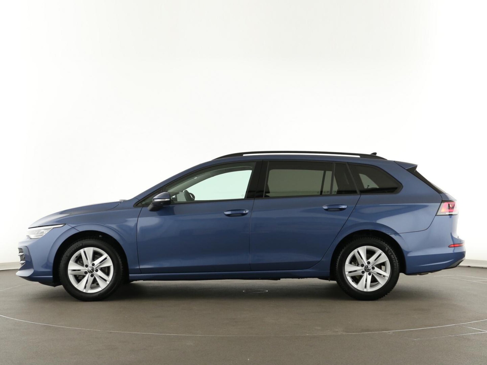 Volkswagen Golf Variant Life