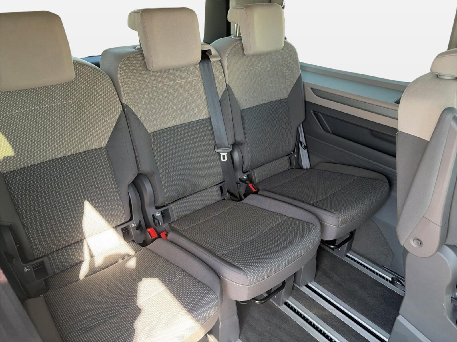 Volkswagen Multivan Langversion – Bild 13