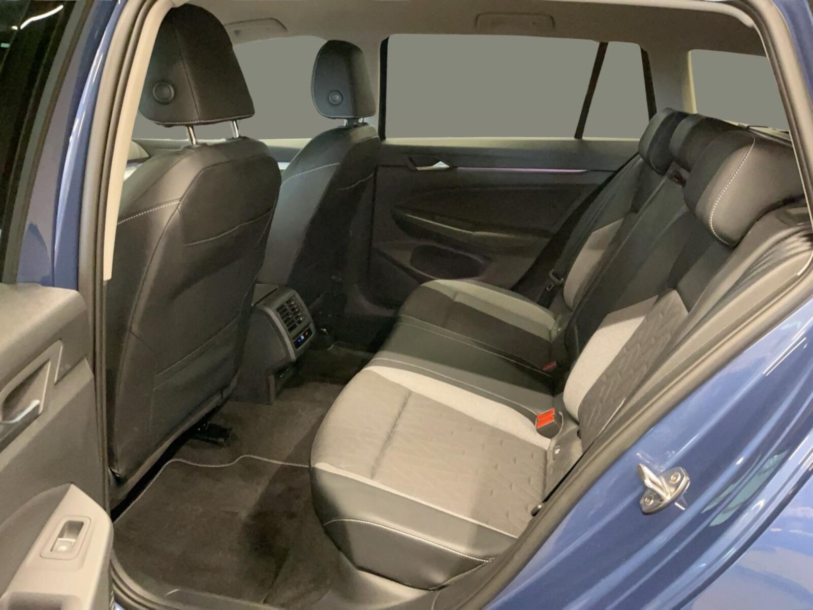 Volkswagen Golf Variant – Bild 11