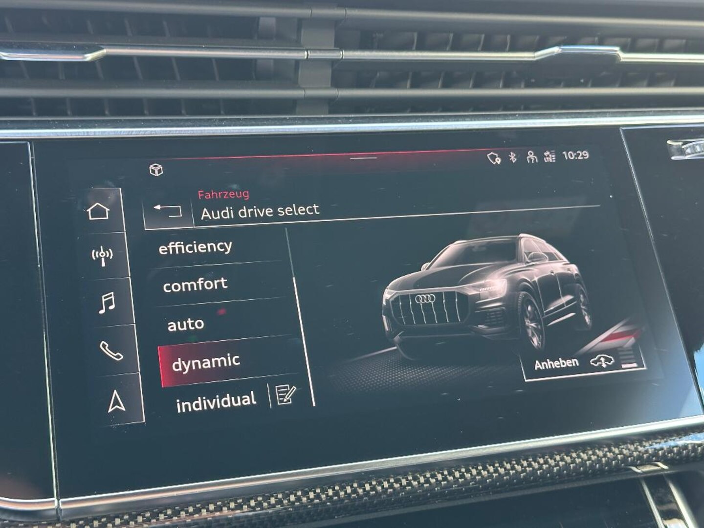 Bild über Audi Q8 competition plus 50 TDI quattro tiptronic - für weitere Informationen kontaktieren Sie den Audi Partner
