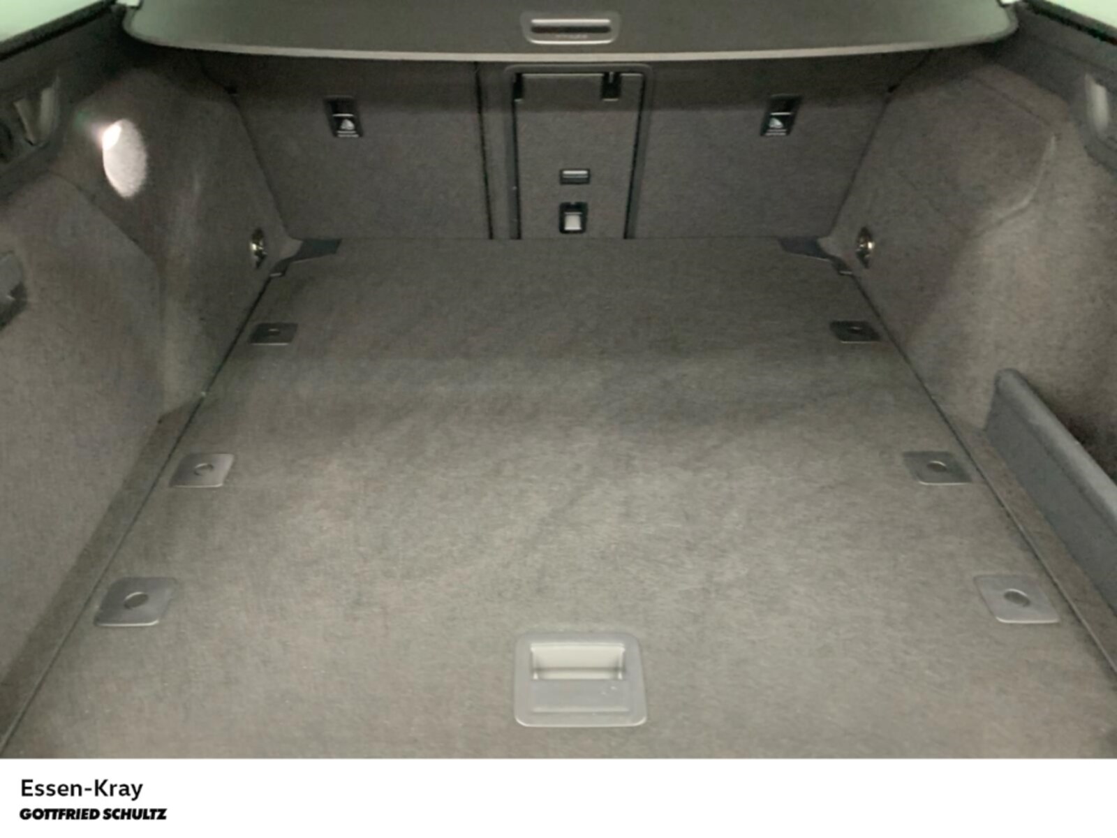 Volkswagen Passat – Bild 8