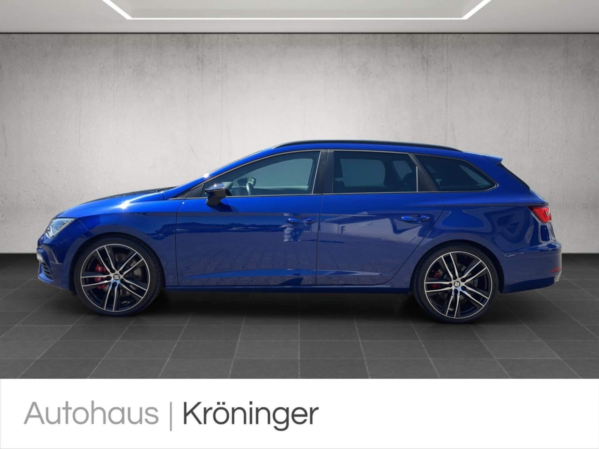 SEAT Leon Sportstourer Cupra 300