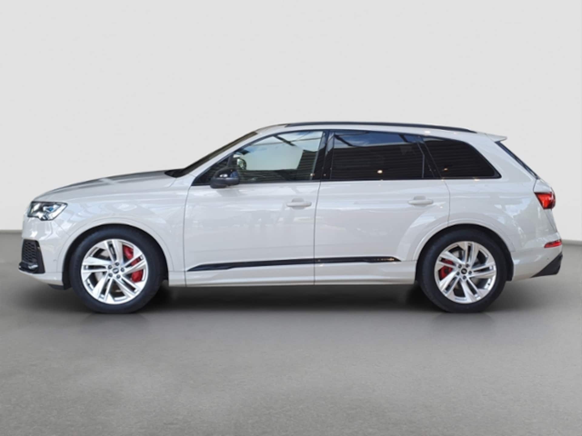 Audi SQ7 SUV
