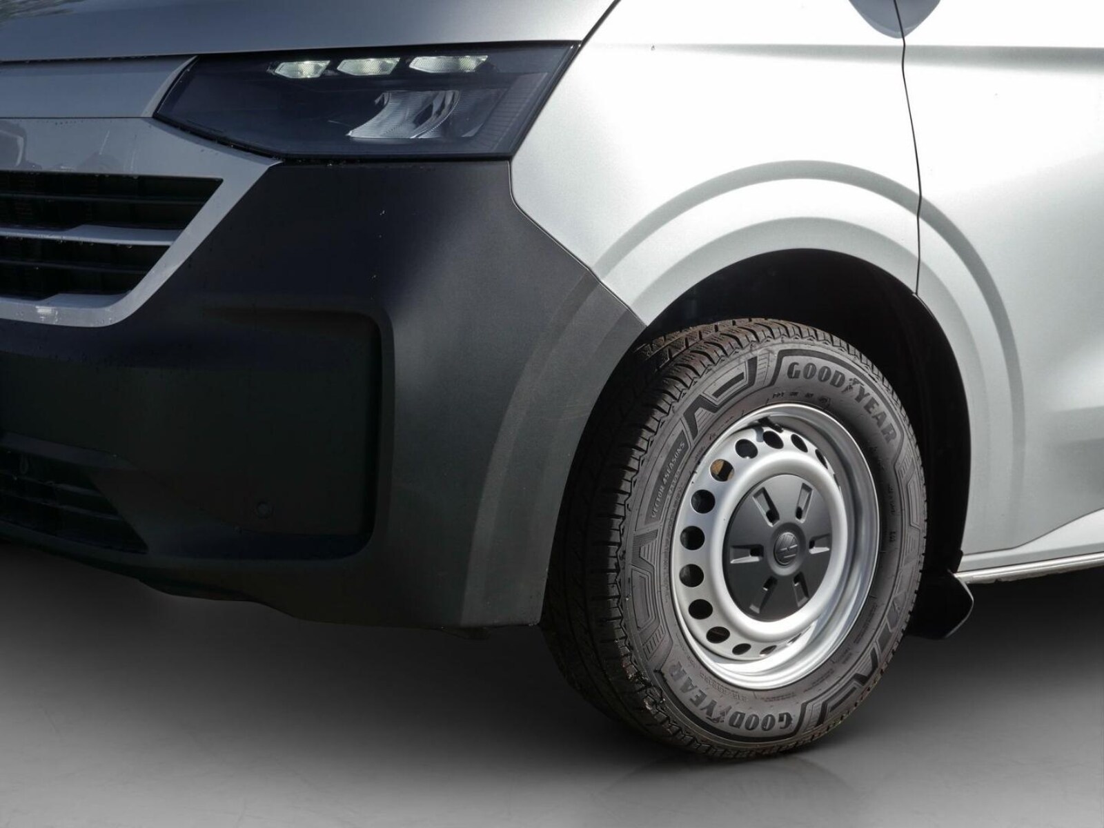 Volkswagen Transporter Kombi kurzer Radstand – Bild 13