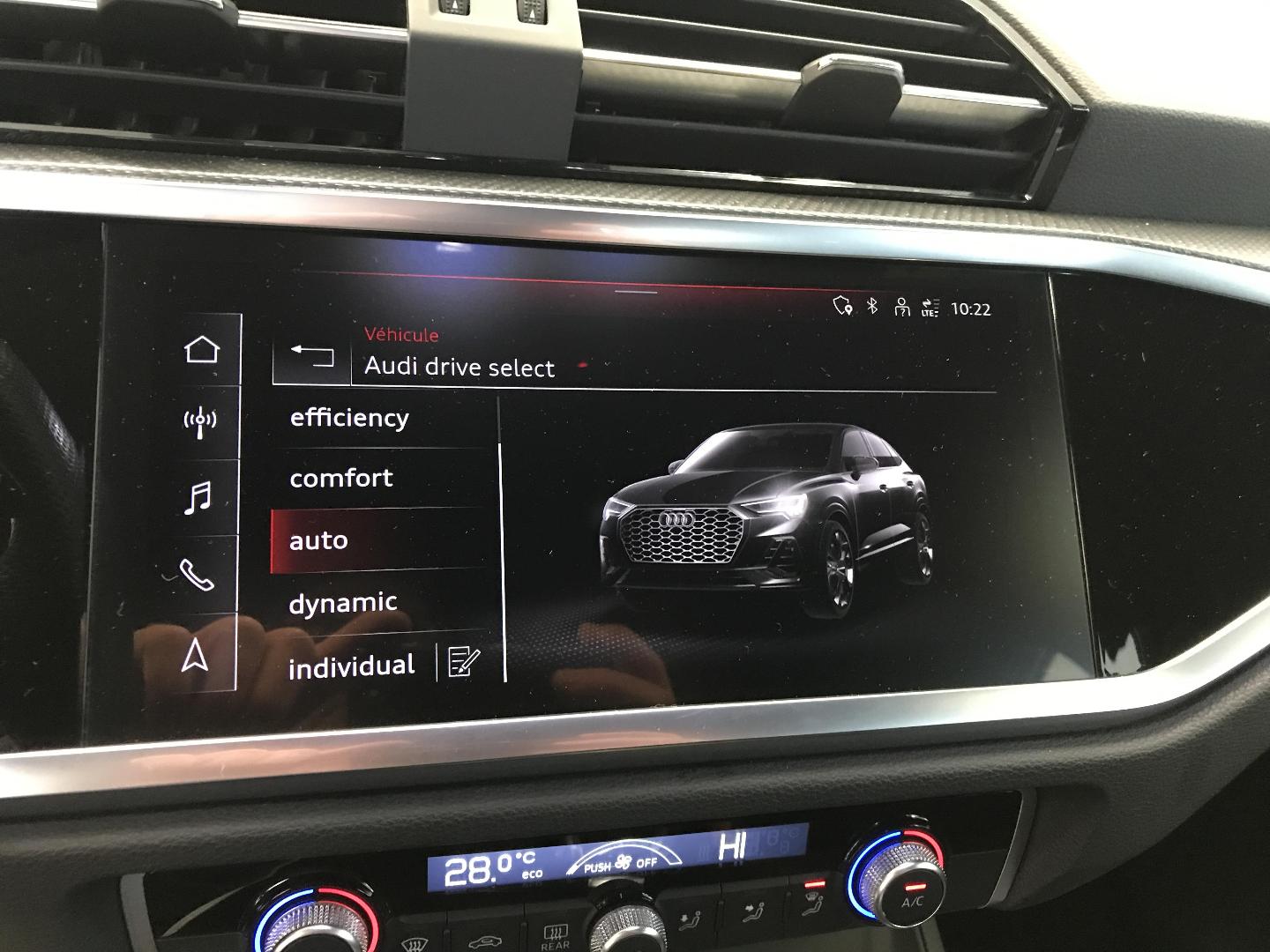 Image about Audi Q3 Sportback S line 35 TDI 110 kW (150 ch) S tronic